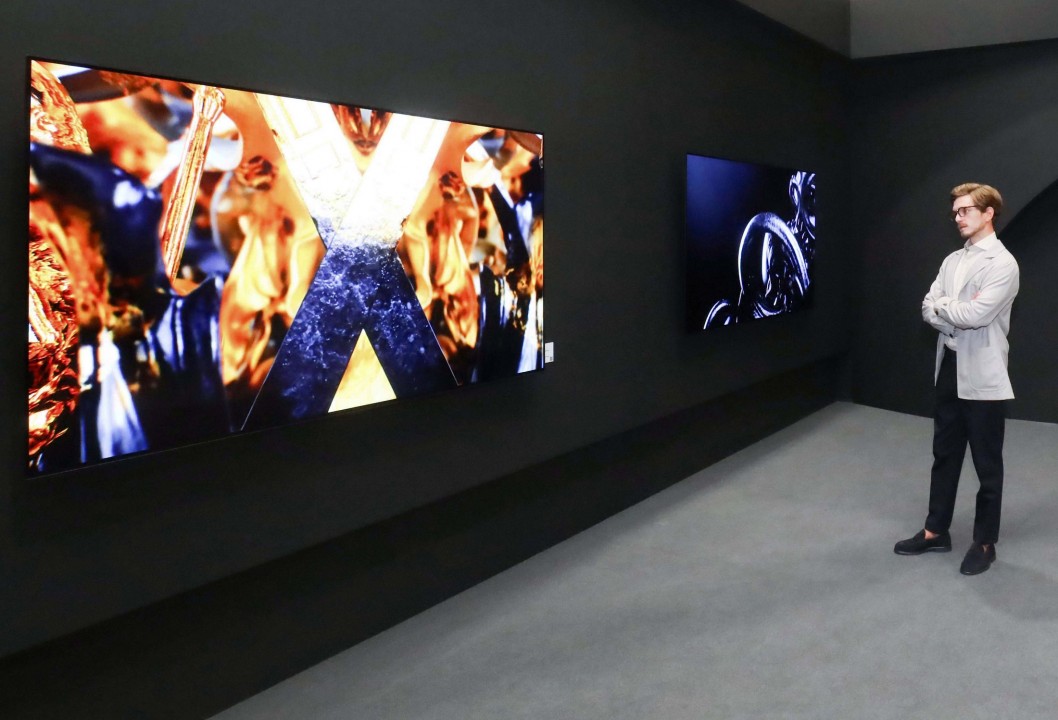 I TV LG trasformano il salotto in una galleria d'arte digitale 