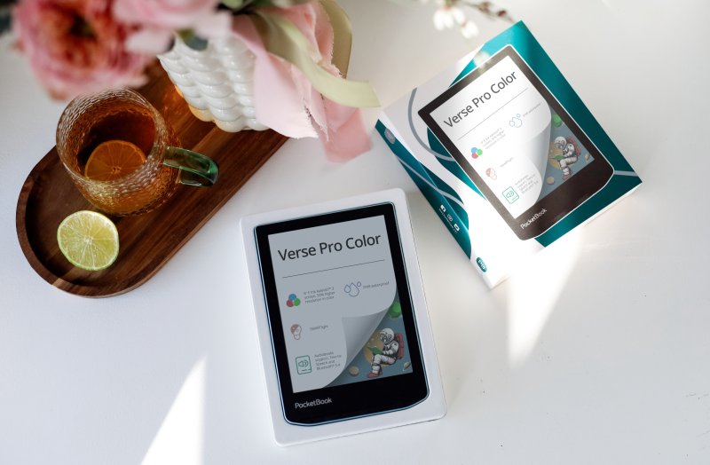 Verse Pro Color: arriva il nuovo ereader tascabile di PocketBook